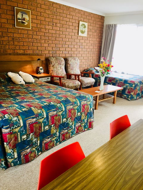 Colonial Motor Inn Pambula - Tourism Gold Coast 5