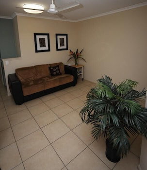 Port Denison Motor Inn - Tourism Gold Coast 4