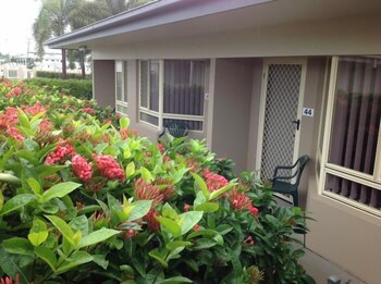 Port Denison Motor Inn - Tourism Gold Coast 2
