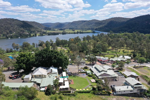 Wisemans Inn Hotel - Tourism Gold Coast 0