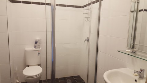 Wisemans Inn Hotel - Tourism Gold Coast 6