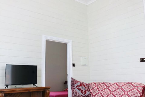 Kananook Heritage House - Tourism Gold Coast 5