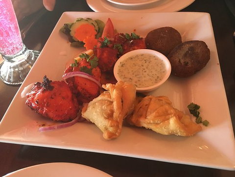 Arjuna Indian Restaurant - Tourism Gold Coast 0