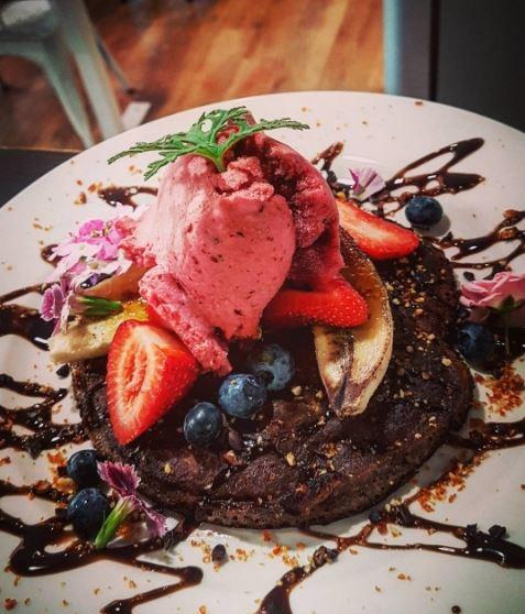 10 Hastings Street Cafe - Tourism Gold Coast 25