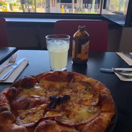 Sorella Pizza Kitchen - Tourism Gold Coast 0