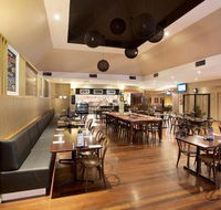 Blackburn Hotel - Tourism Gold Coast