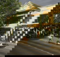 McGuires Bistro - Sherbourne Terrace - Tourism Gold Coast
