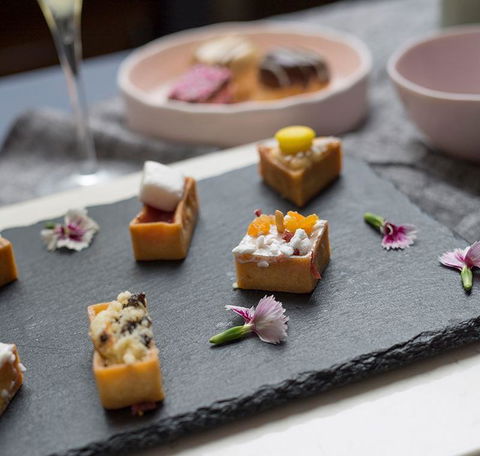 Cafe Amphora - Tourism Gold Coast 8