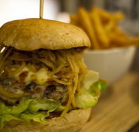 Bonnie Doon Hotel - Bistro Bar - Tourism Gold Coast