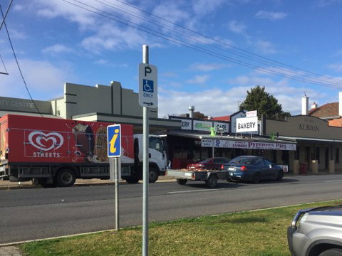 Pyrenees Pies - Tourism Gold Coast 0