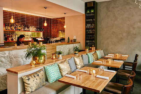 Zambo Restaurant - Tourism Gold Coast 0