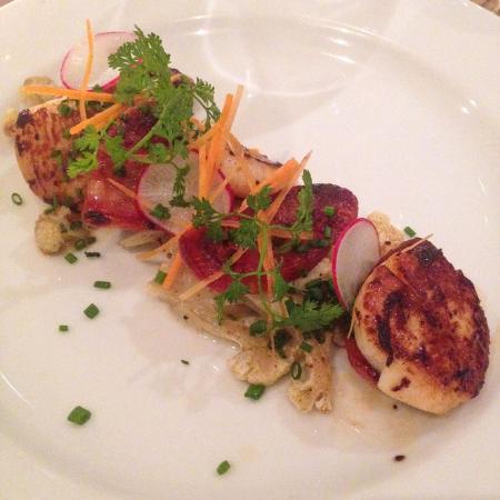 Martha's Restaurant - Tourism Gold Coast 0