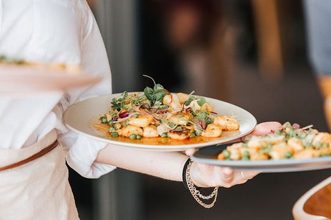 THE LANDING Bar & Kitchen - Tourism Gold Coast 0