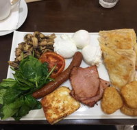 Poveli Deli Cafe - Tourism Gold Coast