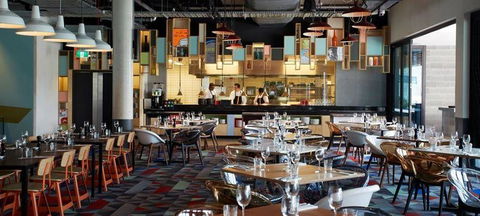 Roadhouse Bar & Grill - Tourism Gold Coast 9