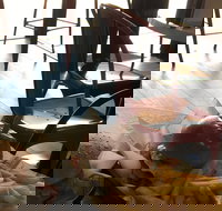 Burgers on Broadway - Tourism Gold Coast