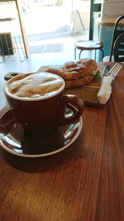 Jordi's Cafe - Tourism Gold Coast 0