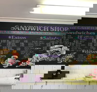 Moxon Cafe - Tourism Gold Coast