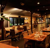 Sesames on the Lake - Tourism Gold Coast