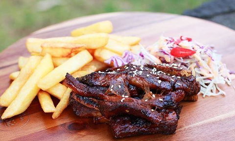 Downtown Bar & Grill - Tourism Gold Coast 5