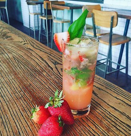 Red Chilli Thai Bargara - Tourism Gold Coast 5