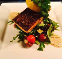 Lakeside Bar  Restaurant