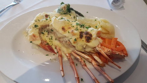 Seafood Affair Licensed Restaurant - Tourism Gold Coast 0