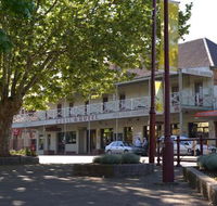Royal Hotel Restaurant - Tourism Gold Coast