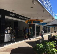 Coolangatta Pie Shop - Tourism Gold Coast