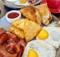 Caph's Restaurant  Cafe Bar - Tourism Gold Coast