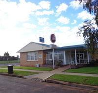 Goolgowi Ex- Servicemen's Memorial Club - Tourism Gold Coast