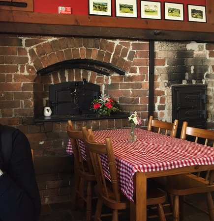 The Udder Cow Cafe - Tourism Gold Coast 0