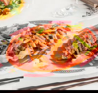 Hua Mei Kitchen - Tourism Gold Coast