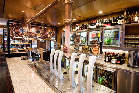 The Red Lion - Tourism Gold Coast 2