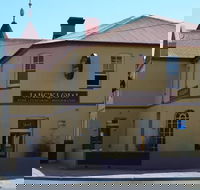 The Wicklow Hotel - Tourism Gold Coast