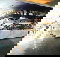 Le Cirque Fine Foods - Docklands - Tourism Gold Coast