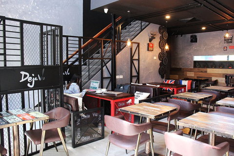 Deja Vu - Tourism Gold Coast 0