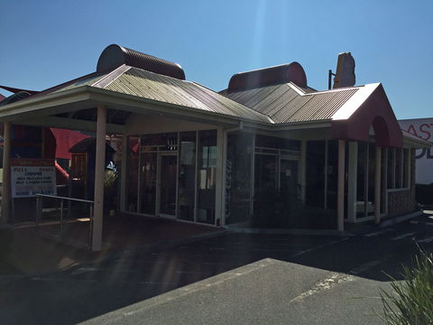 Fergusson Winery & Restaurant - Tourism Gold Coast 0