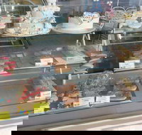 Sunbeam Cakes - Tourism Gold Coast