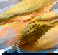 Theo's Fish Bar - Tourism Gold Coast