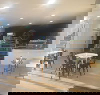 Avenue Perk - Tourism Gold Coast