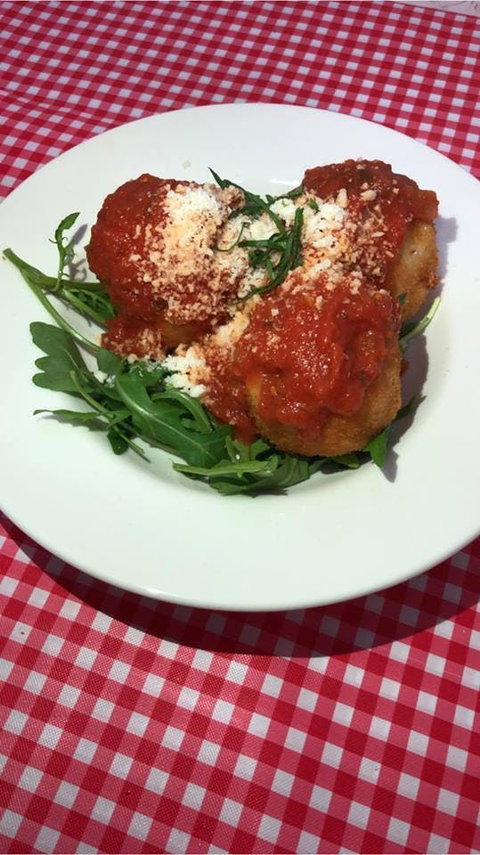 El Forno Pizzeria - Tourism Gold Coast 0