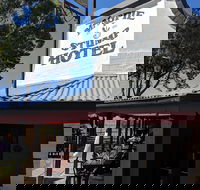 Magpie and Stump Hotel - Tourism Gold Coast