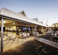 Kawana Waters Hotel - Tourism Gold Coast