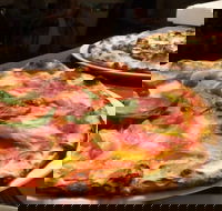 La Lupa - Tourism Gold Coast