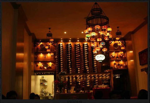 Pasha's Lounge - Tourism Gold Coast 0