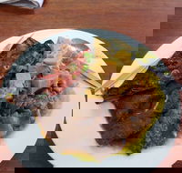 Pondok Buyung - Tourism Gold Coast