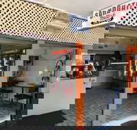 Sandgate Hub Takeaway - Tourism Gold Coast
