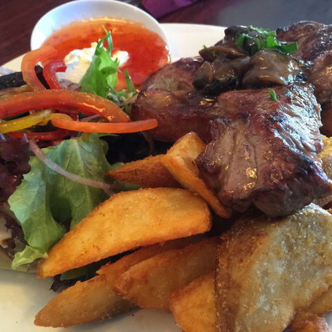 Arts Bar - Tourism Gold Coast 0