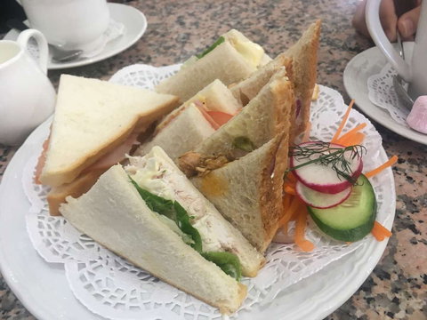 Bygone Beautys - Tourism Gold Coast 0